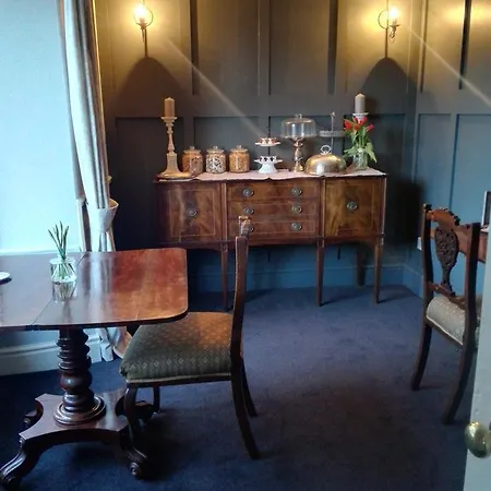 Gasthuis Lindmar House